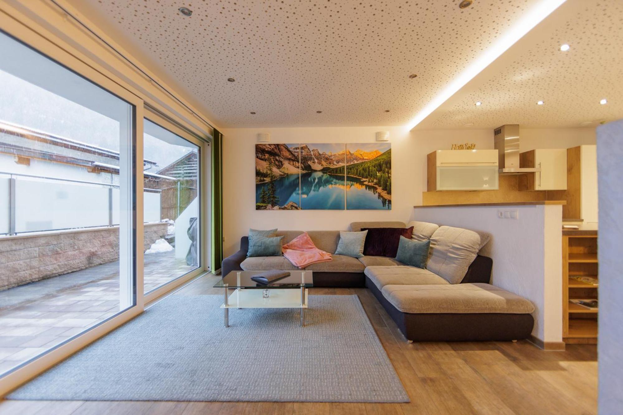 Apartmenthaus Goldeck รีด อิม โอเบอร์อินน์ทาล ภายนอก รูปภาพ