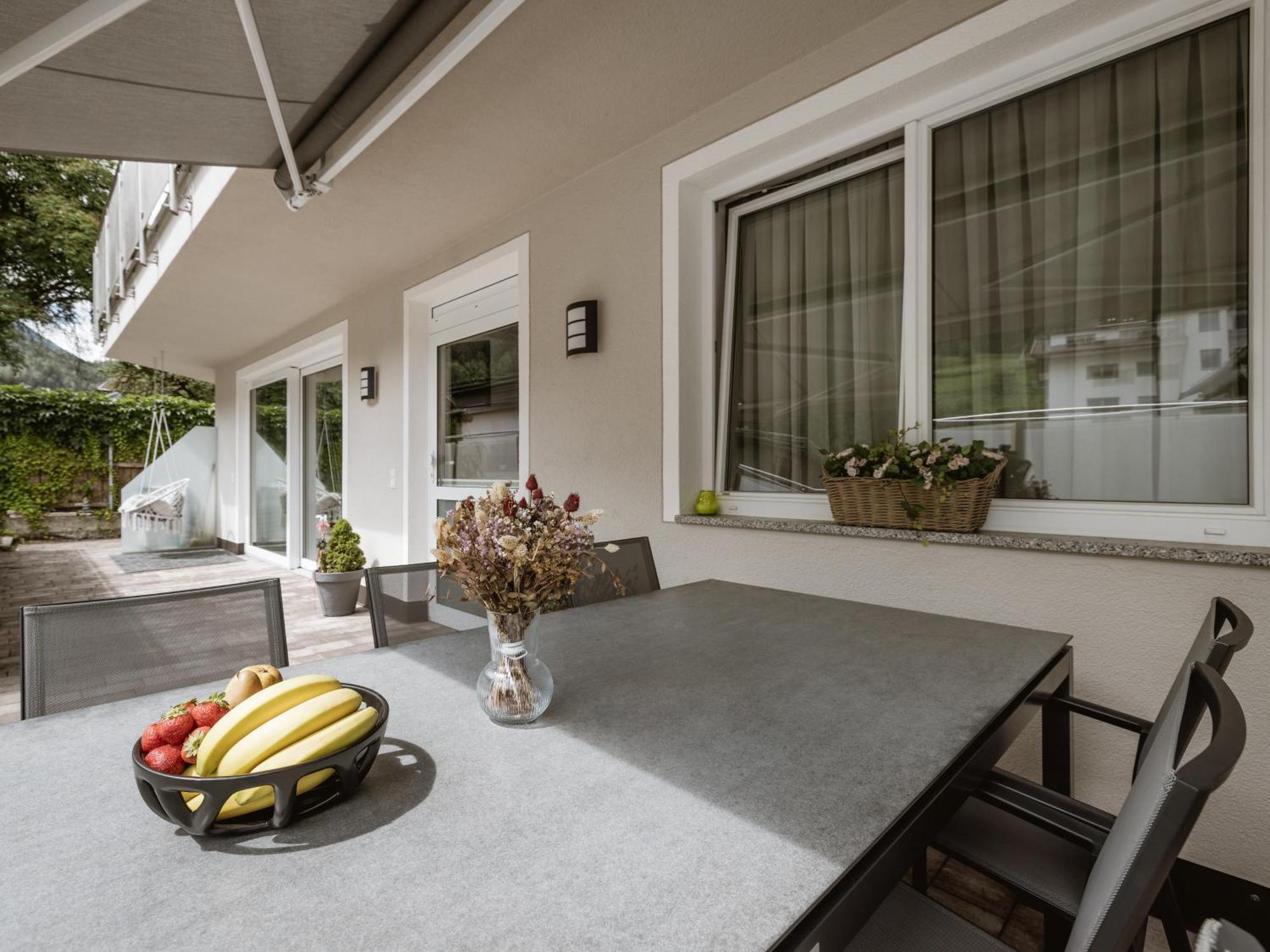 Apartmenthaus Goldeck รีด อิม โอเบอร์อินน์ทาล ภายนอก รูปภาพ